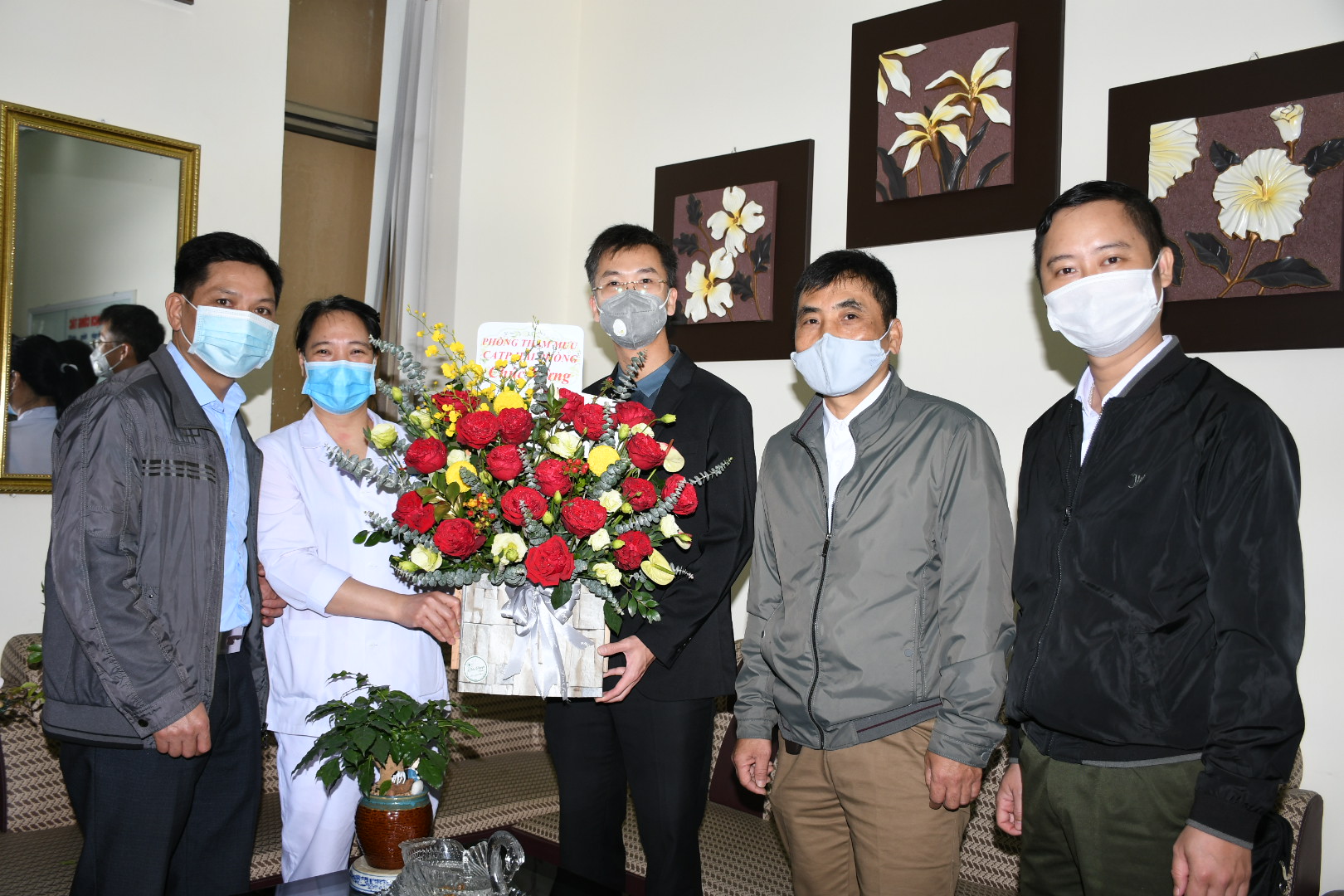 Chúc mừng Bệnh viện CATP nhân ngày Thầy thuốc Việt Nam 27/2